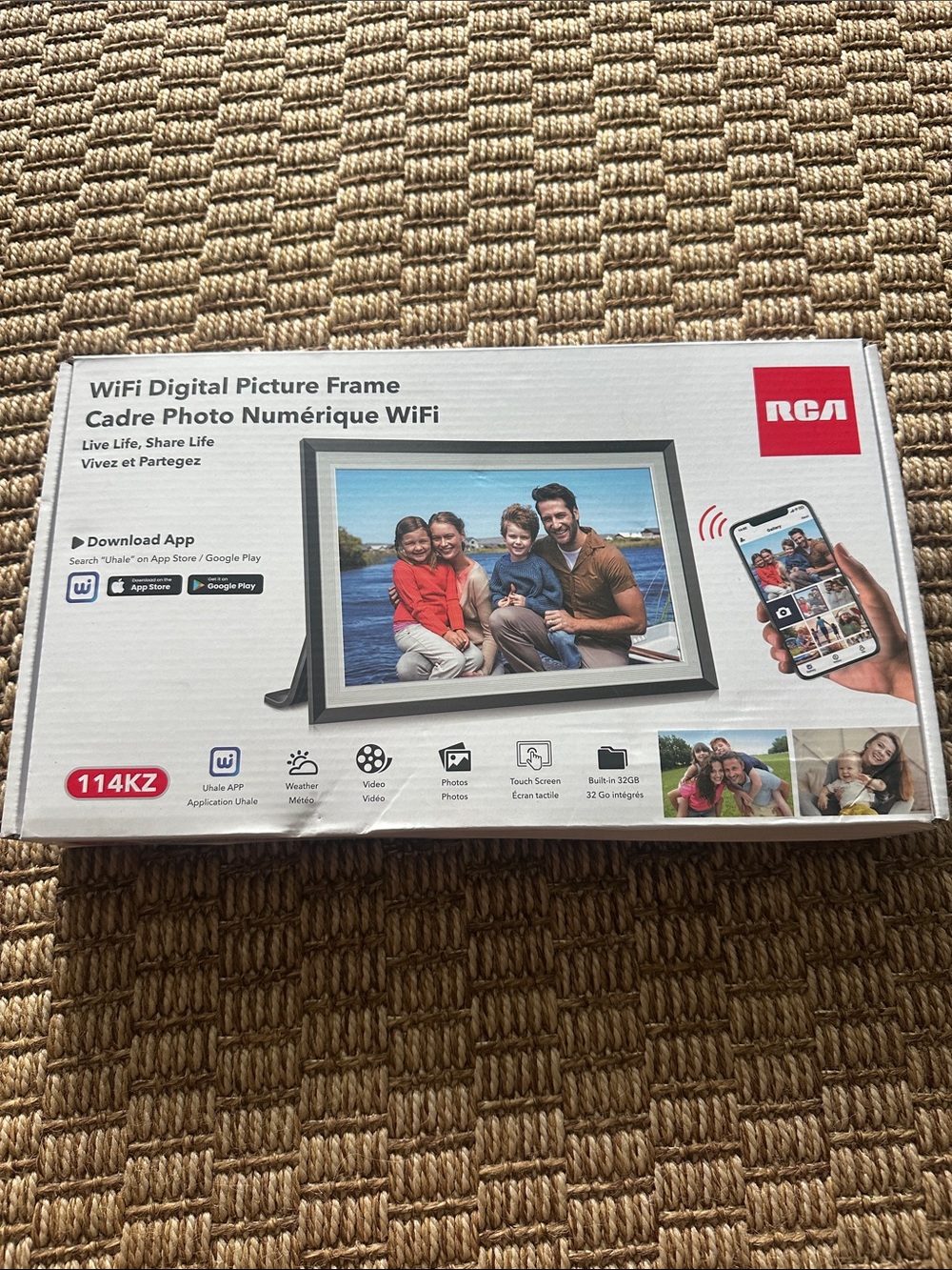 RCA WiFi Digital Picture Frame - Black and Silver